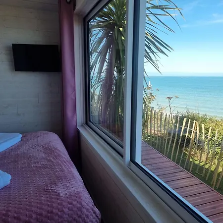 Domek letniskowy La Bayeuzen - La *