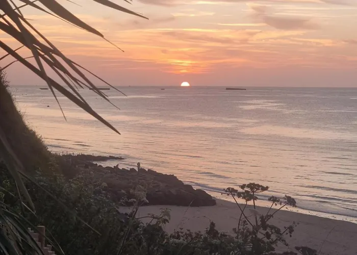 La Bayeuzen - La * Saint-Côme-de-Fresné