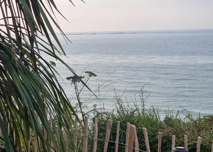 La Bayeuzen - La * Saint-Côme-de-Fresné